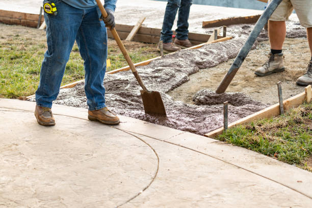 Best Concrete Sidewalk Installation in Castle Point, MO